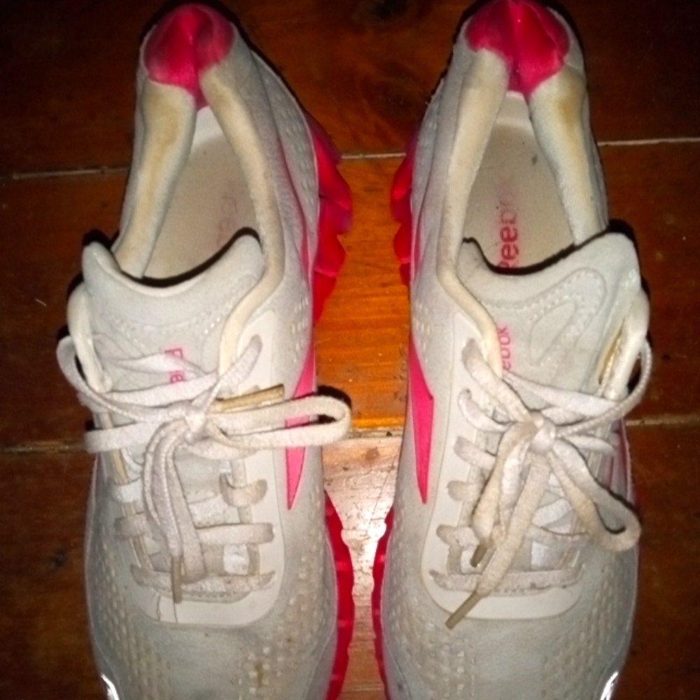 Reebok - Picture 5 of 9